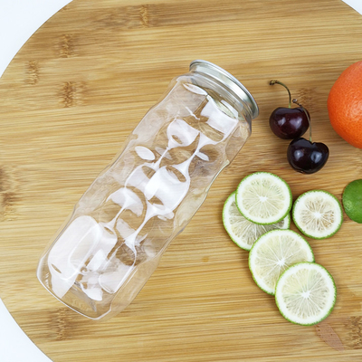 0.5リットルの冷たい容易な引きカバーが付いている空のプラスチックびんの瓶-押されたジュース